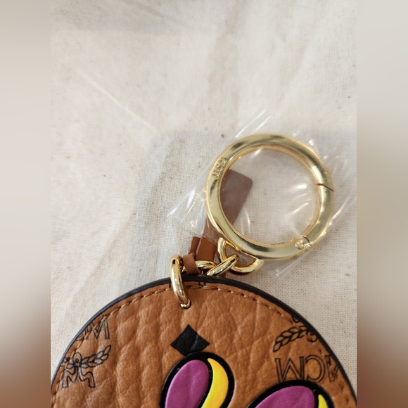 MCM KEY RING - Picture 6 of 8